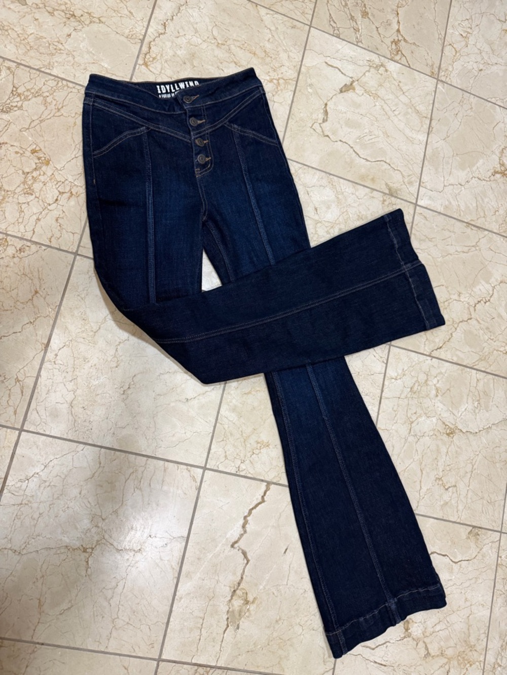 Idyllwind Dark Indigo Flare High-Rise Jeans 👖 🆕